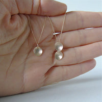 9ct yellow gold double mini leaf dish necklace