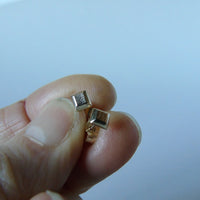 9ct solid gold mini leaf studs