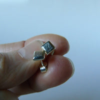 9ct solid gold mini leaf studs