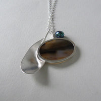 Murmuration agate charm necklace