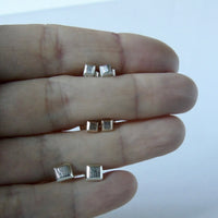 9ct solid gold mini leaf studs