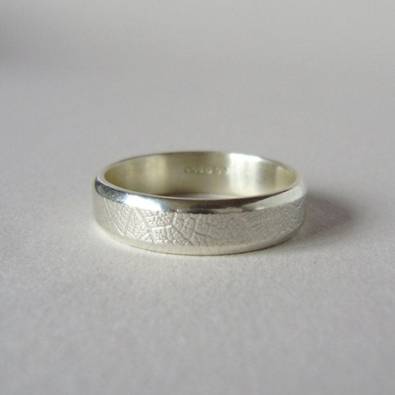 silver hand-forged 5mm leaf texture ring