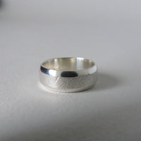 silver hand-forged 8mm leaf texture ring