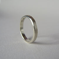 silver hand-forged 3mm leaf texture ring
