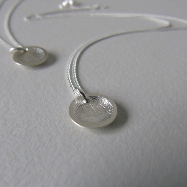 silver mini concave leaf necklace